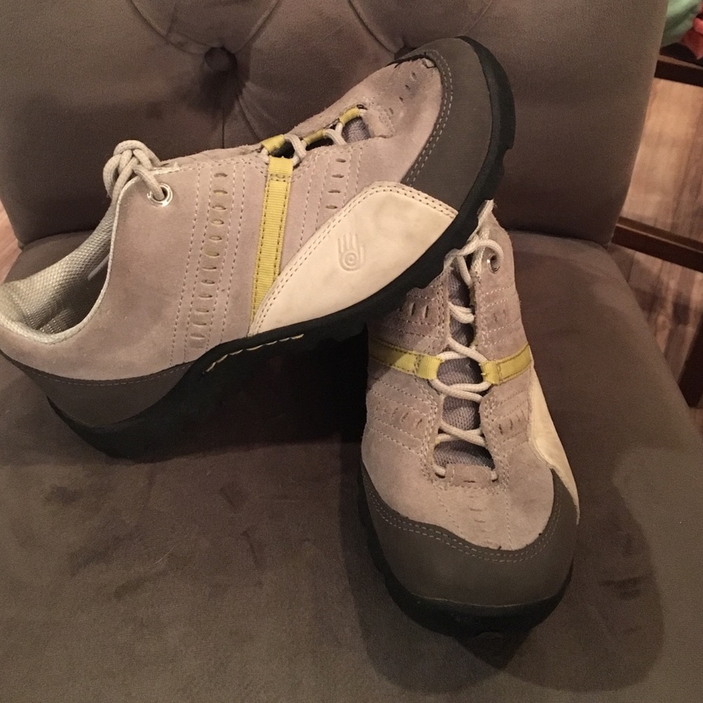 Teva Hiking Shoes Size 8.5